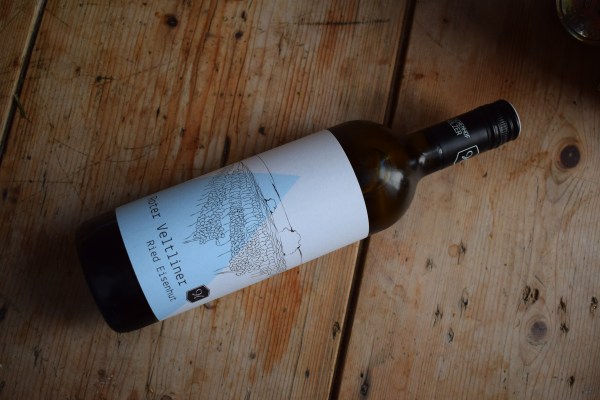 Wine tasting notes #1 - Crumbs and Roses blog